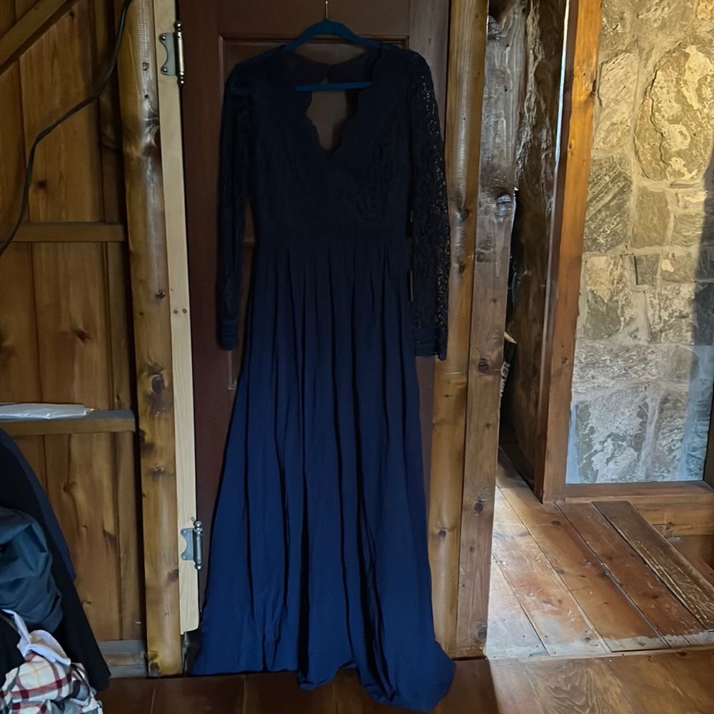 Brand new lulus long sleeve lace backless maxi dress.